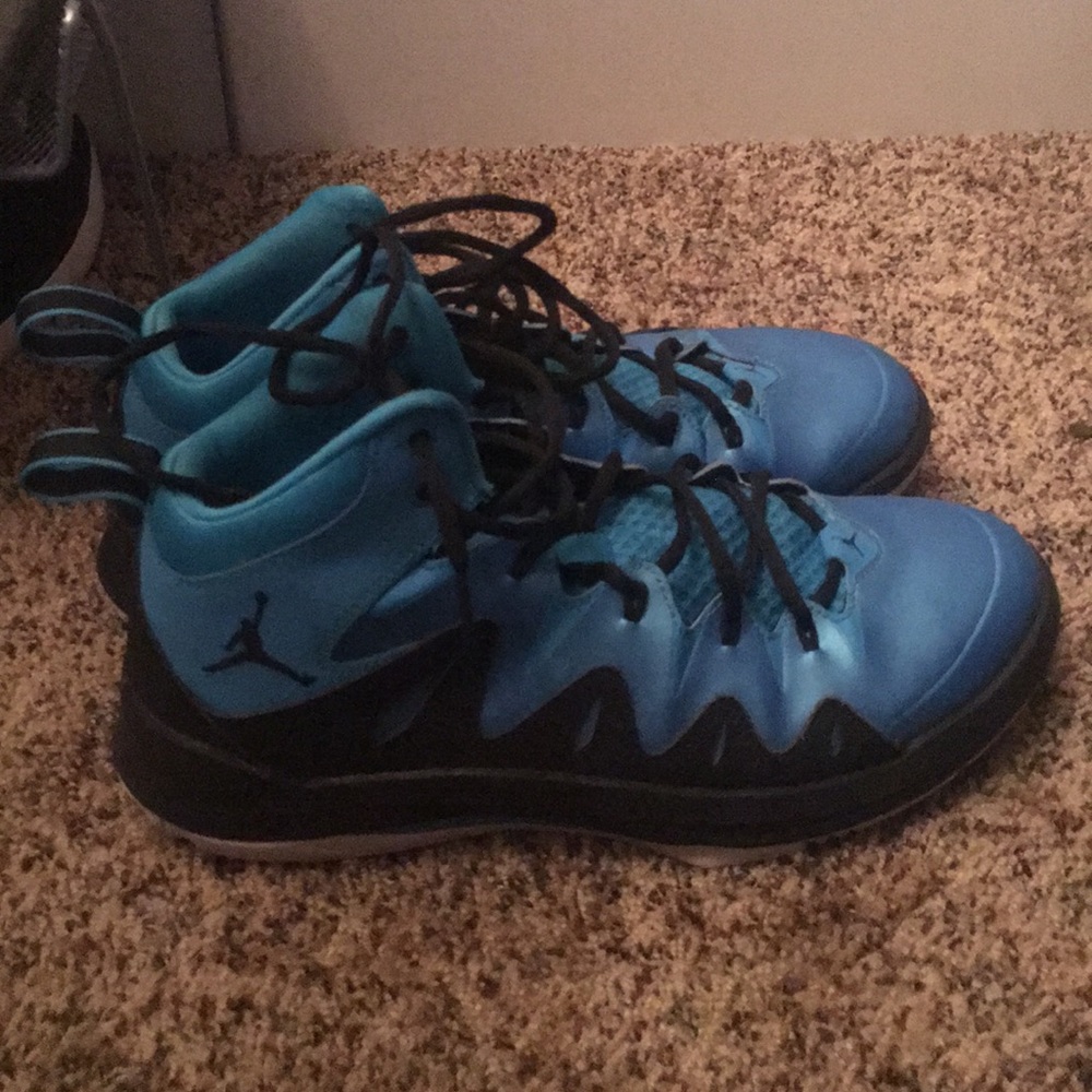 baby blue jordan’s